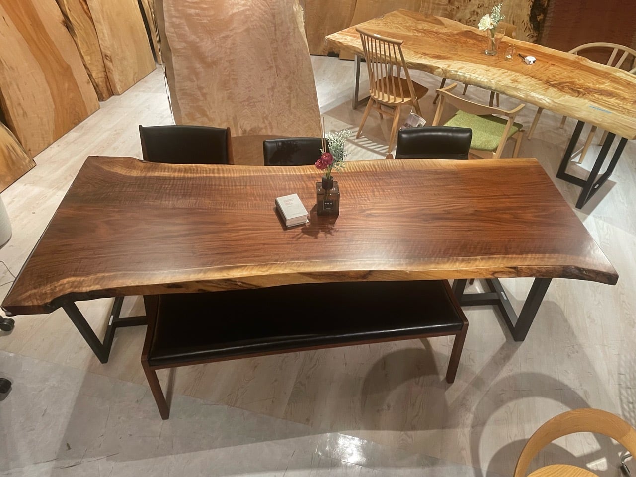 縮杢】ウォールナット_2400×850-1080×55_青山店_テーブル天板/一枚板