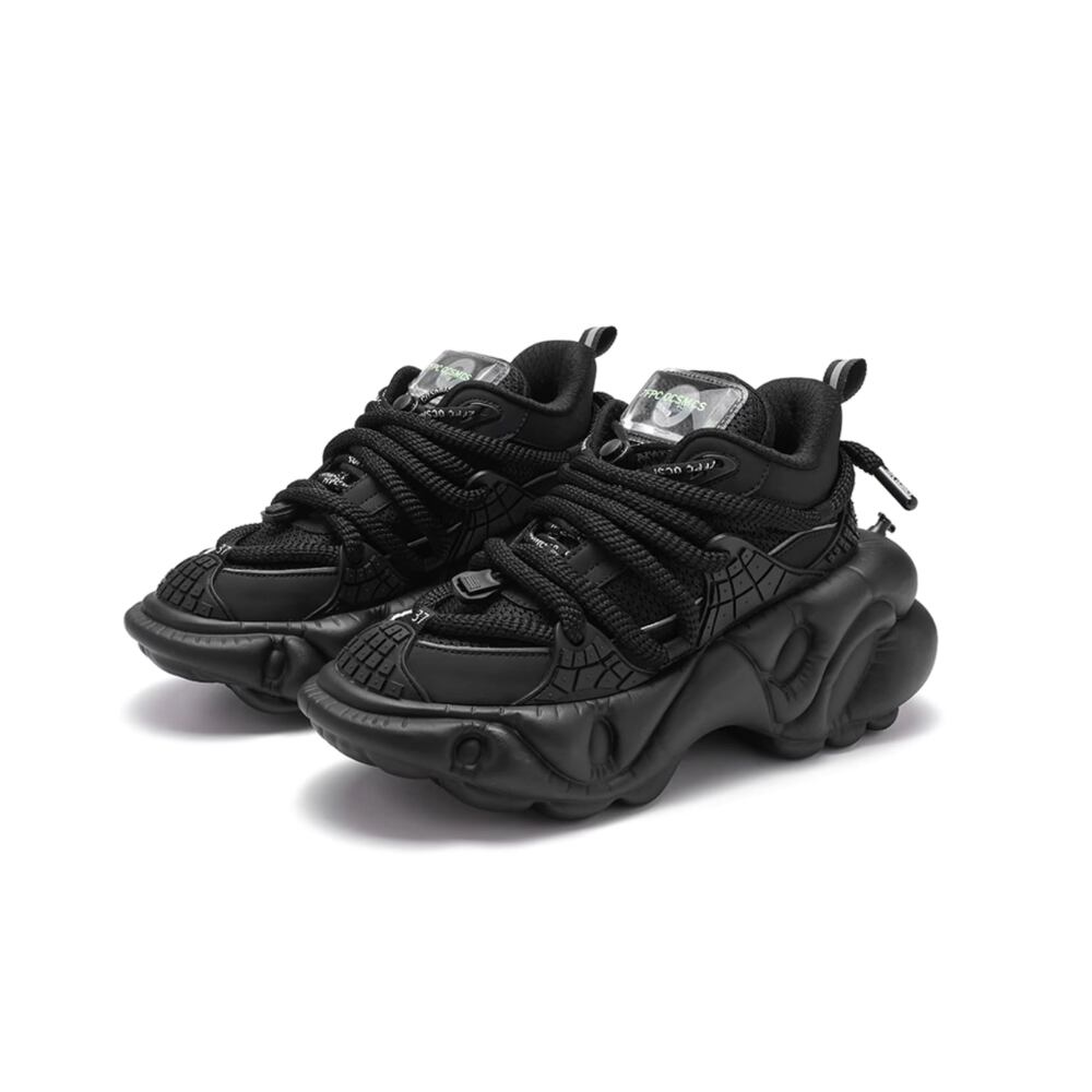 Laces platform sneakers