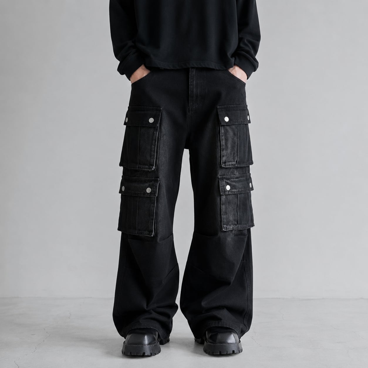 Multi pocket black denim 0009