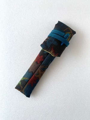 Pen sleeve for 1 pen #11 Oshima-tsumugi blueblack × leaves