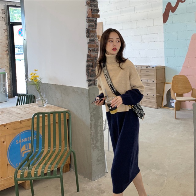 ニットワンピース 秋 冬 エレガント きれいめ 30代 40代 50代 バイカラー 切替 タートルネック 長袖 ワンピ ミモレ丈 ざっくり ゆったり ルーズ 体型カバー カジュアル シンプル デイリー 普段着 お出かけ デート Rb A10 0046 Redbell