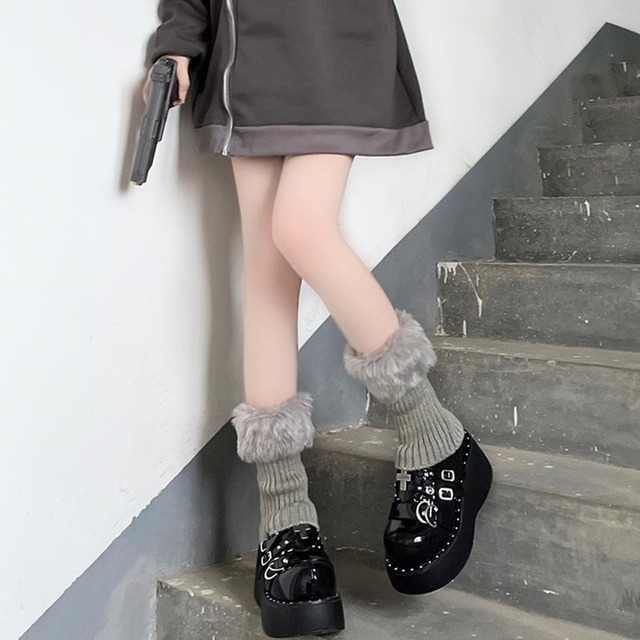 ゴスロリ通販 With U ゴシック ロリィタ レッグウォーマー フェイクファー もふもふ 暖か 美脚見せ かわいい 原宿ファッション