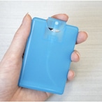 【カード型スプレー容器】20ml カード型 ブルー ポリプロピレン アルコール 消 毒除菌 スプレー ボトル エタノール 霧吹き 携帯 詰替容器 四角 旅行 持ち運び ミスト 持ち歩き 透明 手指消毒 コスメ 化粧水