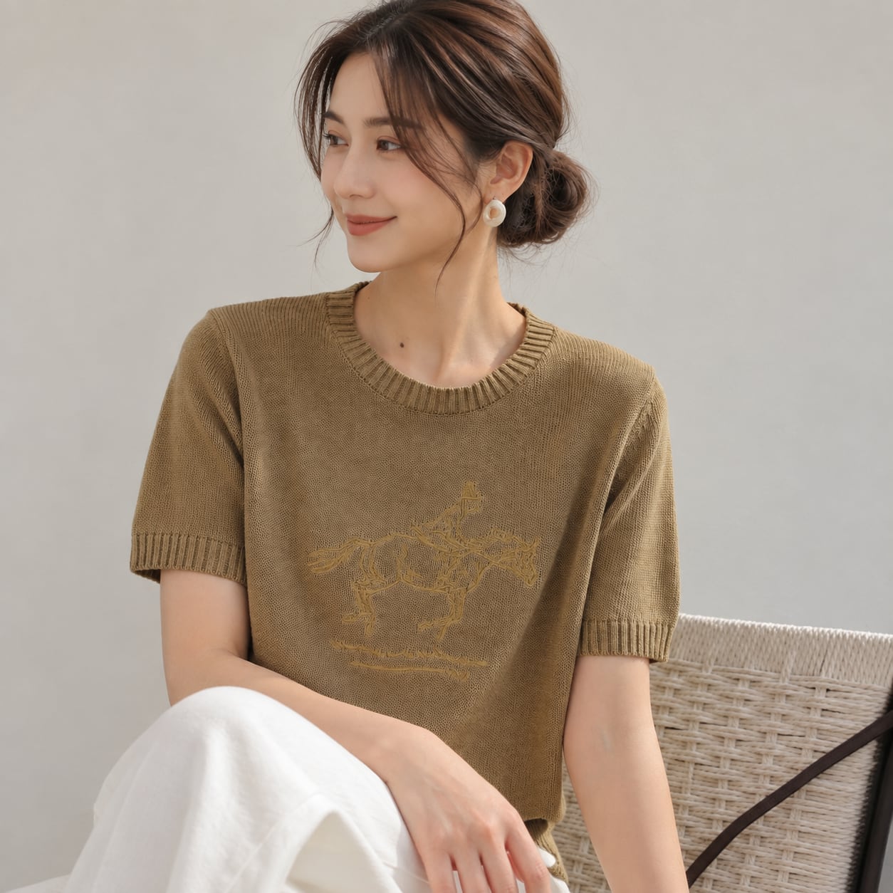 馬柄刺繍 クルーネック 半袖ニット 2col H11249