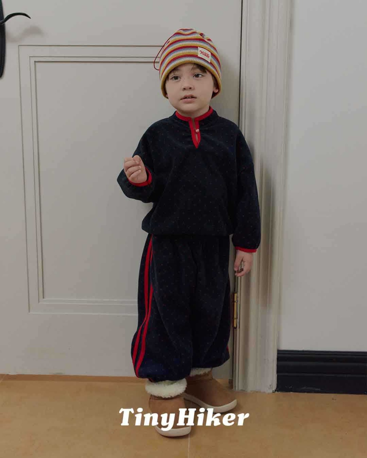 〖取寄〗韓国子供服 / 26winter / TinyHiker / プチドットフリースT / キッズ *XS~XL*