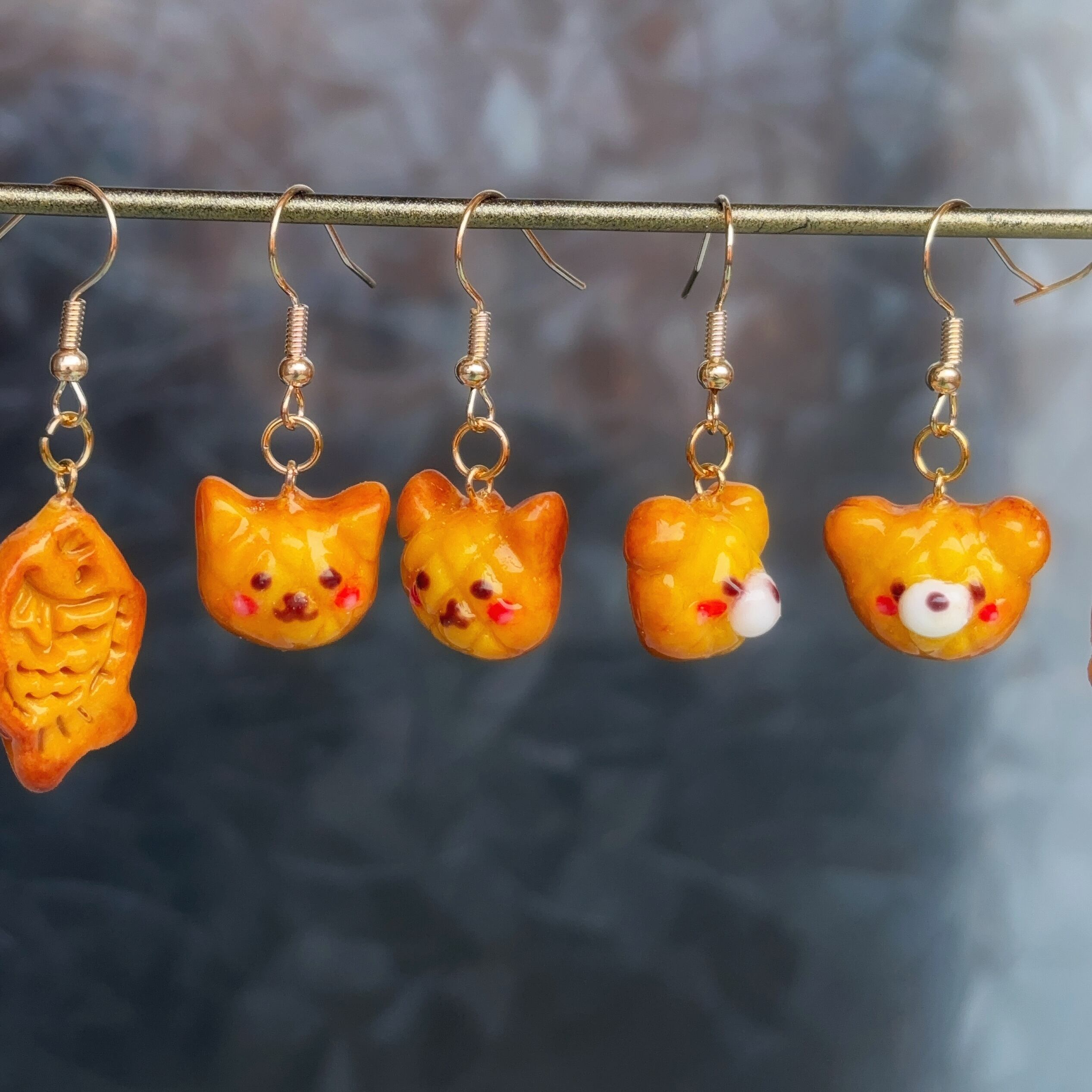 新作✨即日発送 【焼きたて】メロンパン くまちゃん ピアス イヤリング