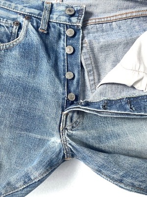 M-111    リーバイス Levis501古着 1970年代66前期米国製刻16 　W 76cm  股下 77cm