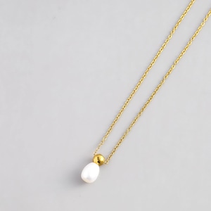 316L tansui pearl & gold ball necklace #n117