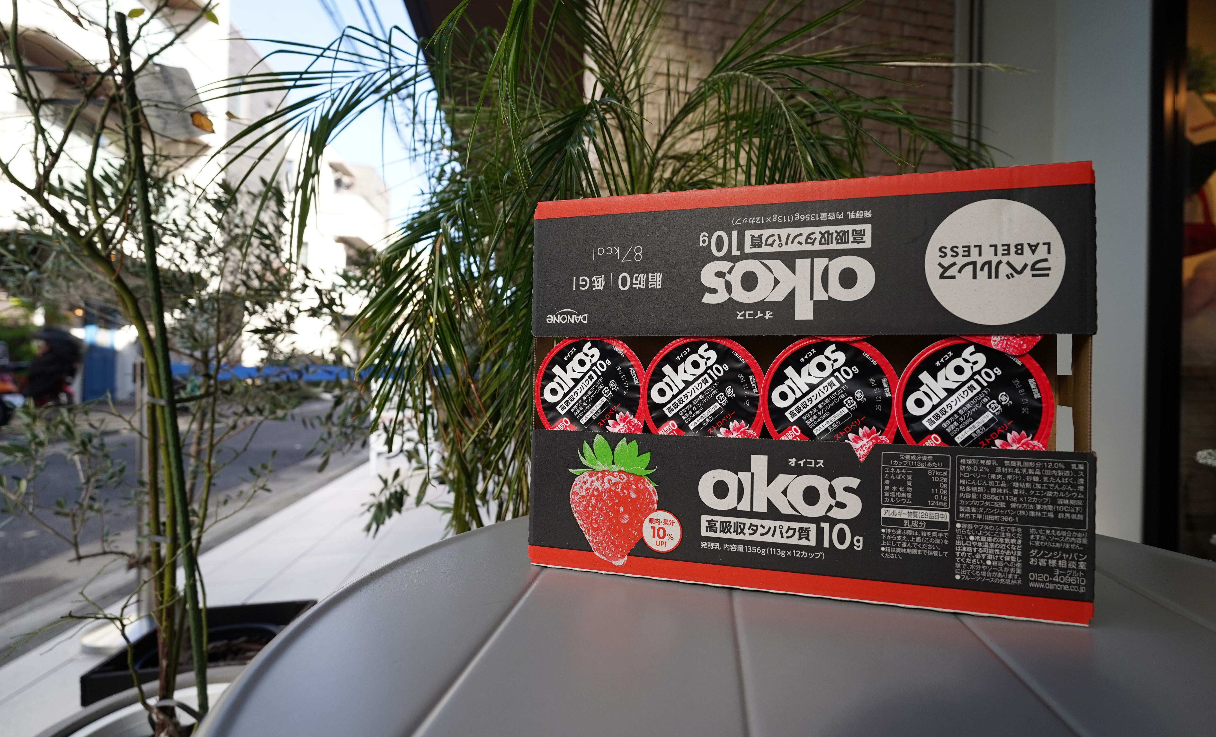 Oikos ストロベリー 123g×12カップ