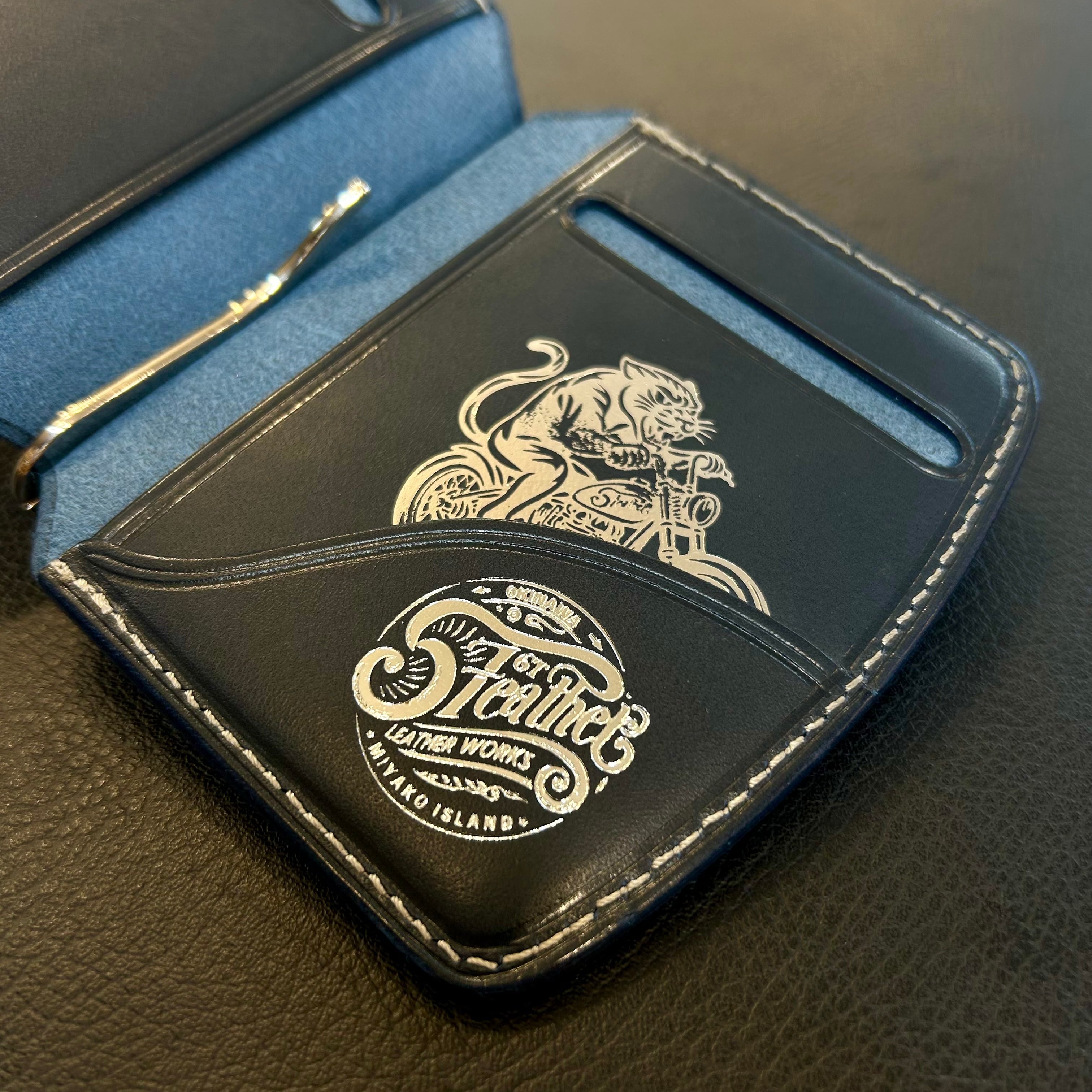 6t leather works×BlueSunshineTradingコラボ Bluesunshinetrading×6Tleatherworksコラボ マネークリップ Navy