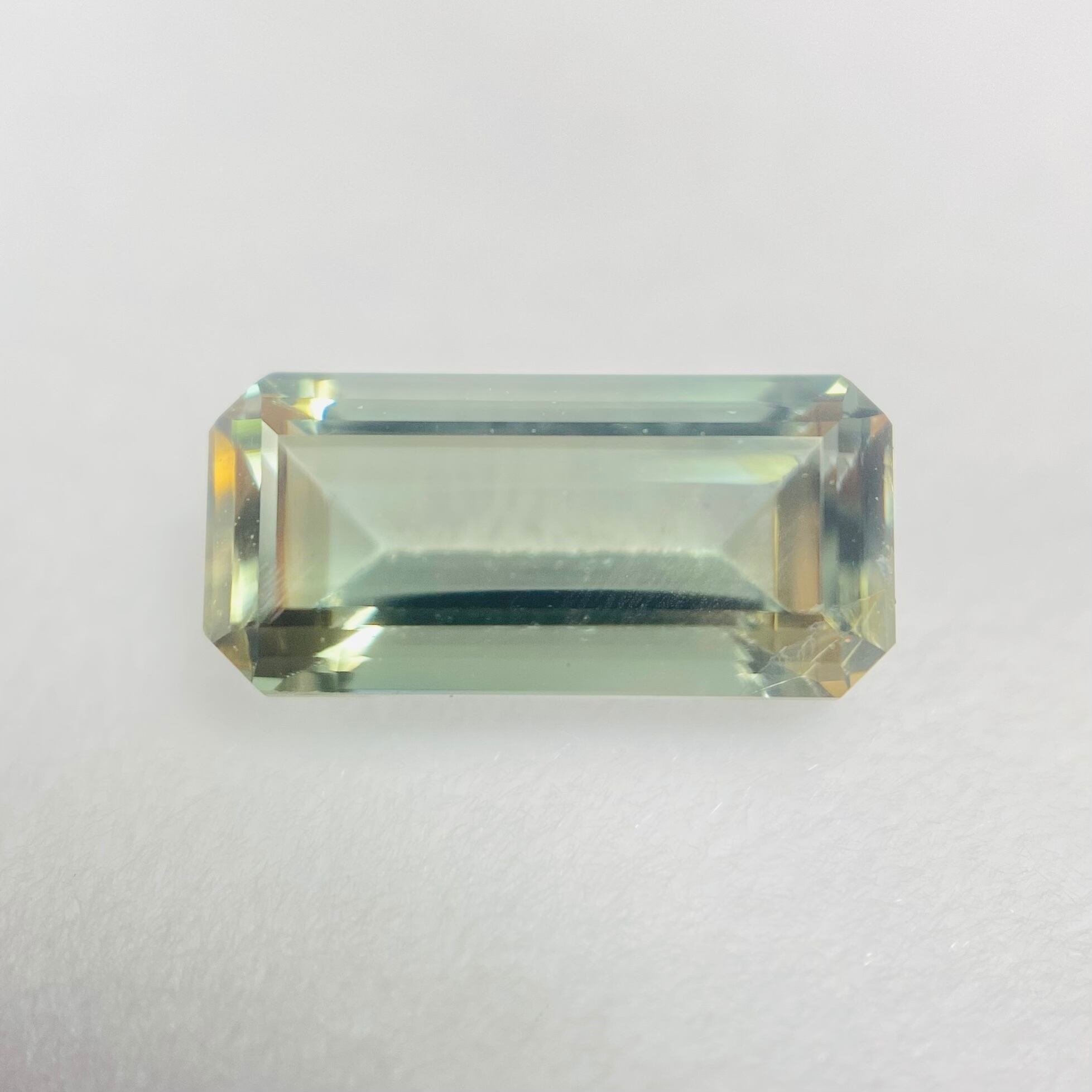 爽やかグリーンなオレゴンサンストーン