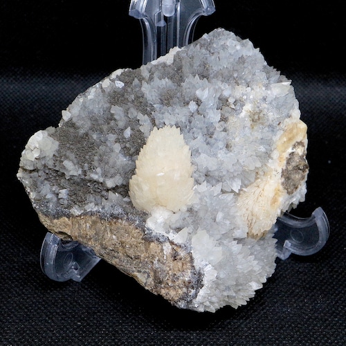 アイオワ州産 ロゼッタカルサイト  & イリデッセント カルサイト   原石  273,8g IRI024 鉱物 天然石 パワーストーン