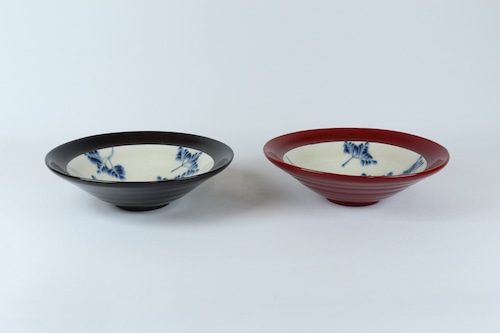 漆陶　リム平型鉢　シダ