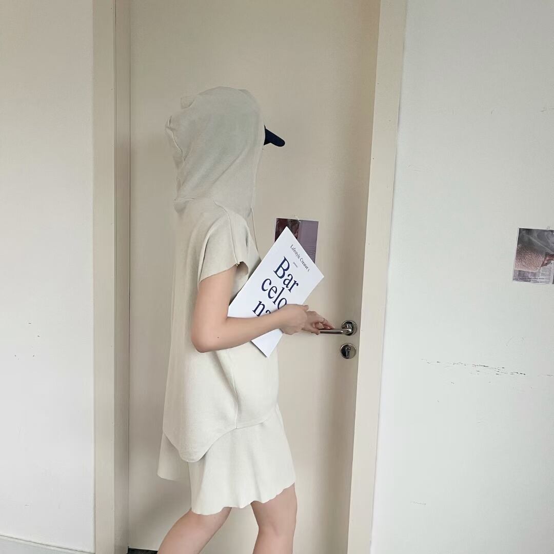 フーディ・ショートパンツセットアップ　AJ1050-9068