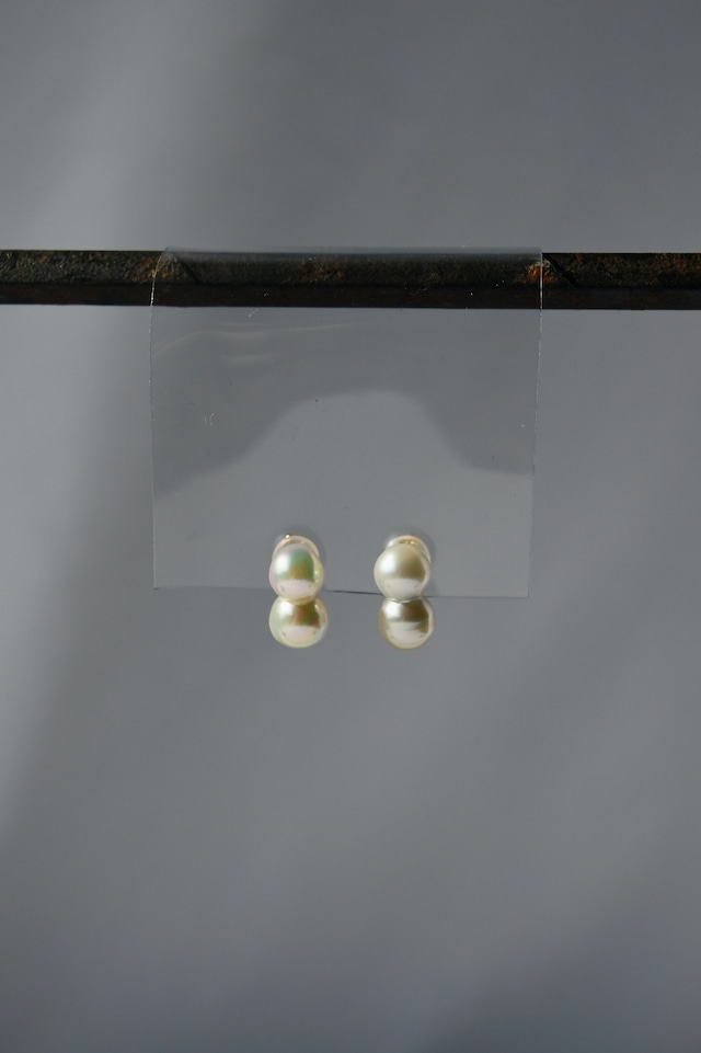 K18YG Akoya Twins Pearl Studs Earrings 18金アコヤ双子真珠スタッズピアス(ホワイト)