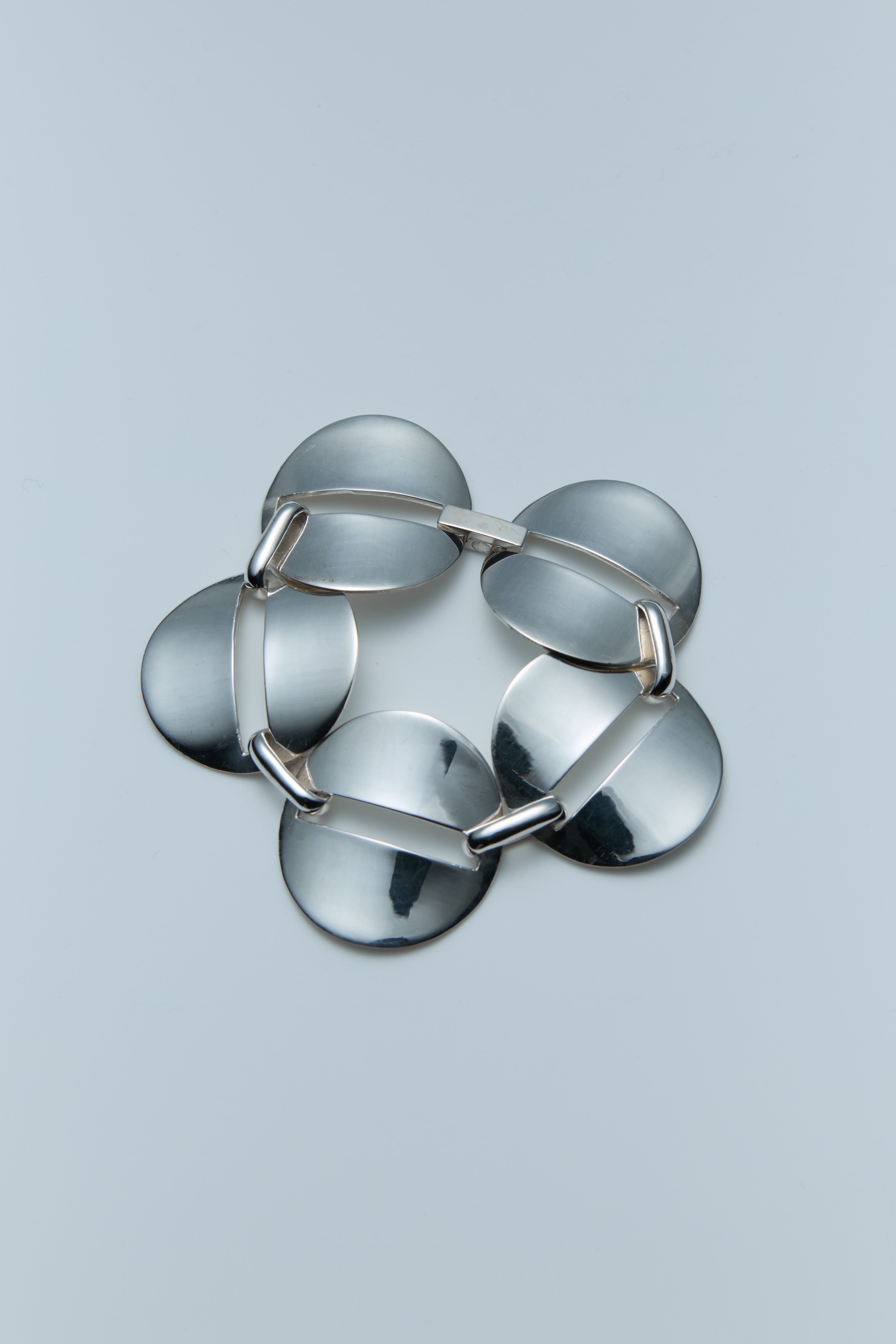 NOAARK / Carncion Oval Medium Plain Bracelet (B103)