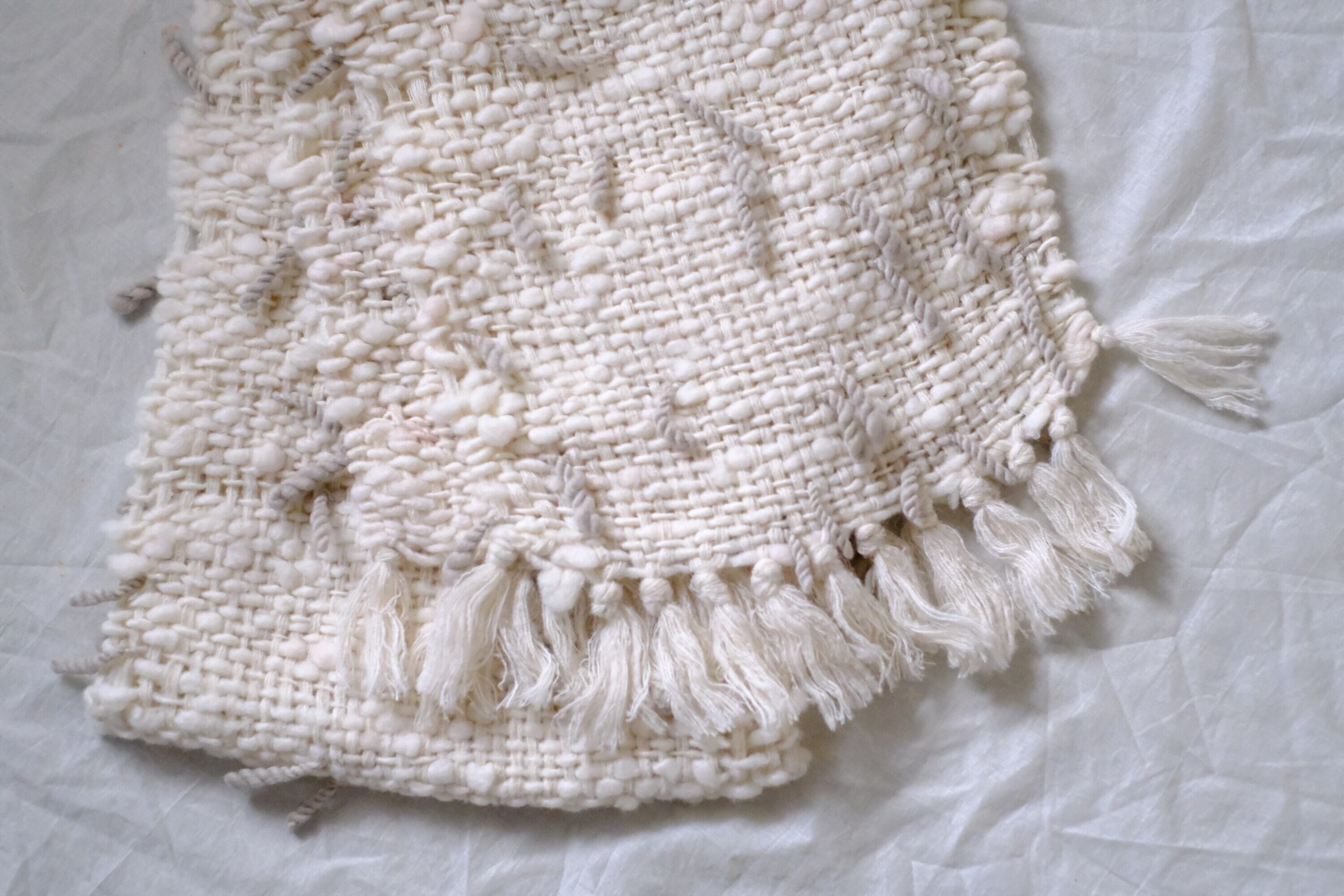 手紡ぎ糸のマフラー　o-0537