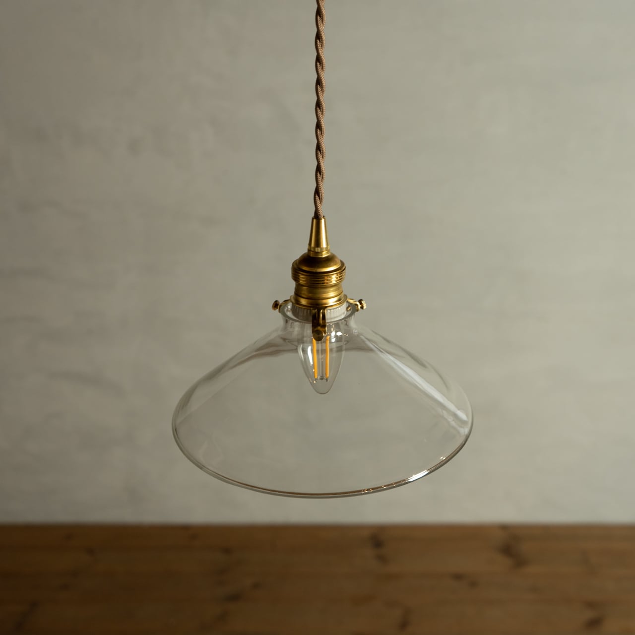 Glass Lamp Shade / ガラス ランプ シェード コニックワイド〈照明