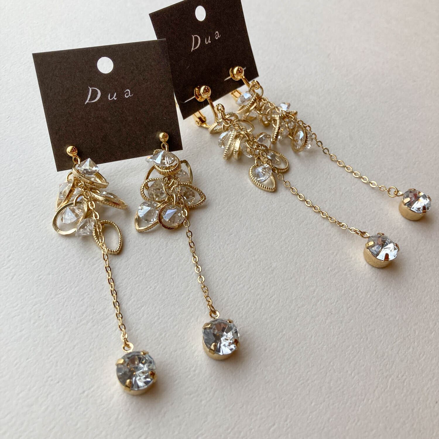 ジャラジャラしずくフープとビジュー揺れる〈ピアス/イヤリング