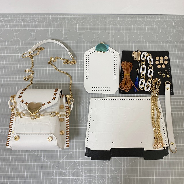 メッセンジャーバッグ ステッチ Tiancai_Wing_Bag2572089718