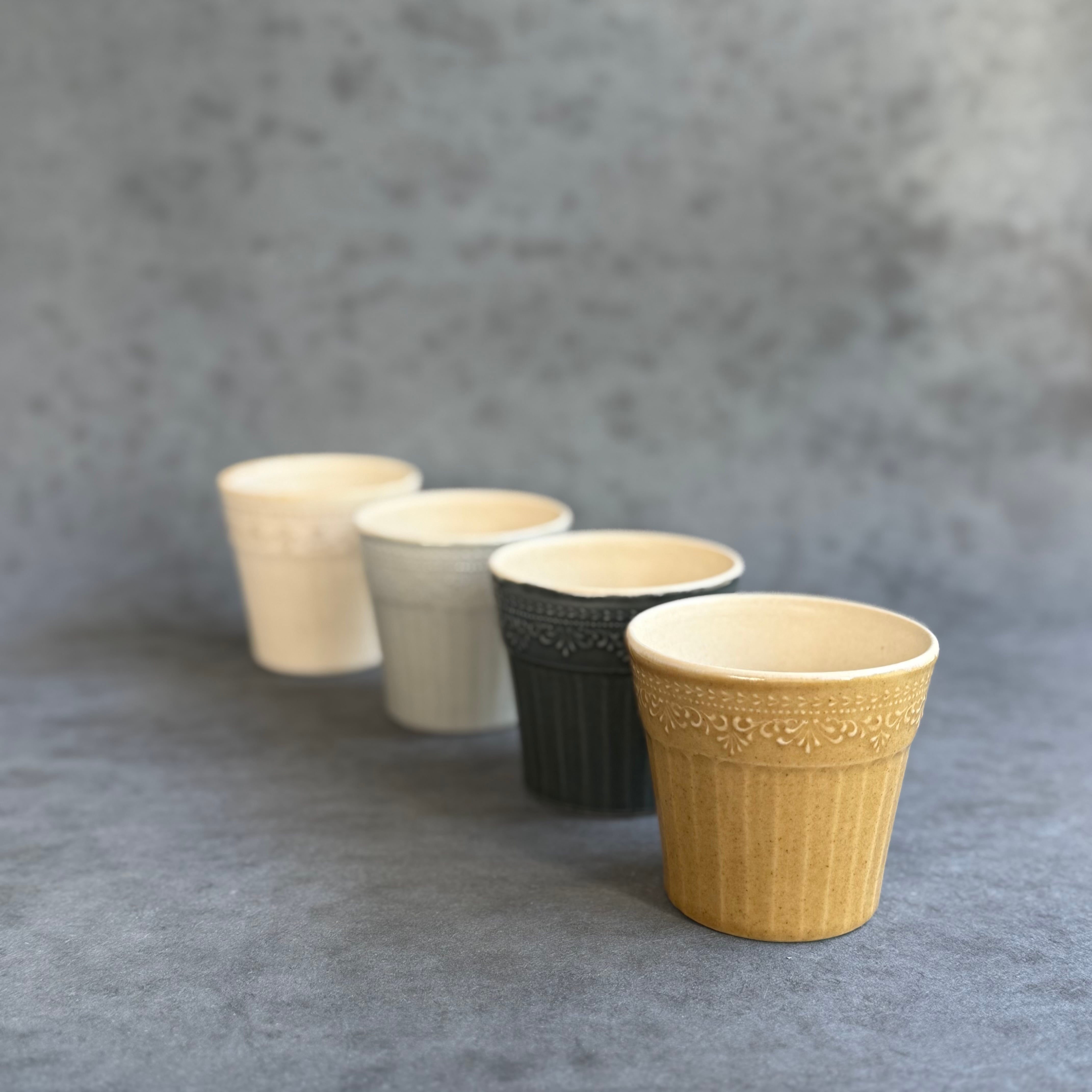 和田由記子 | gallery 一白