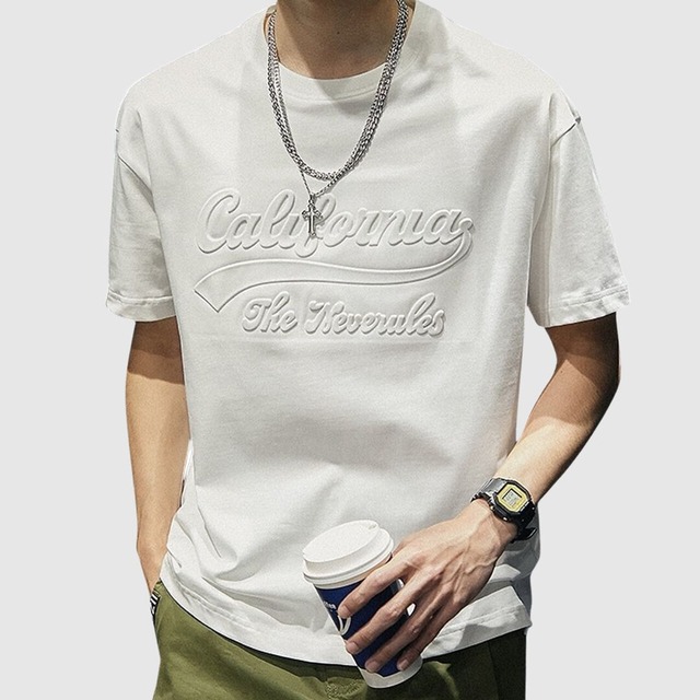 エンボスロゴデザインTシャツ H1554