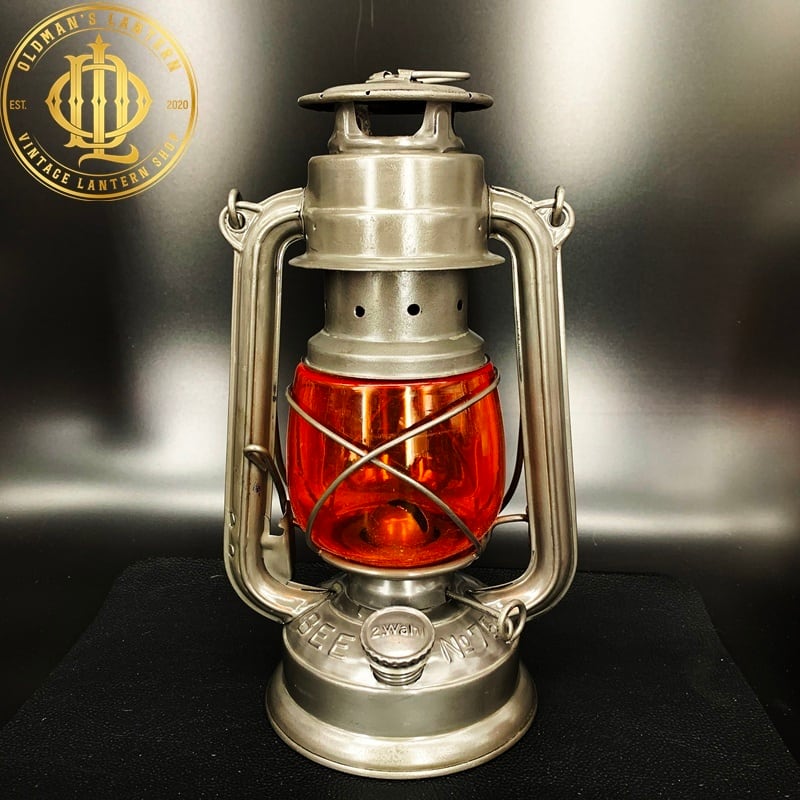 Oldman's lantern