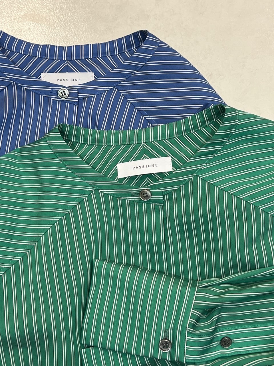 【PASSIONE】バンドカラーストライプロングシャツ 616915