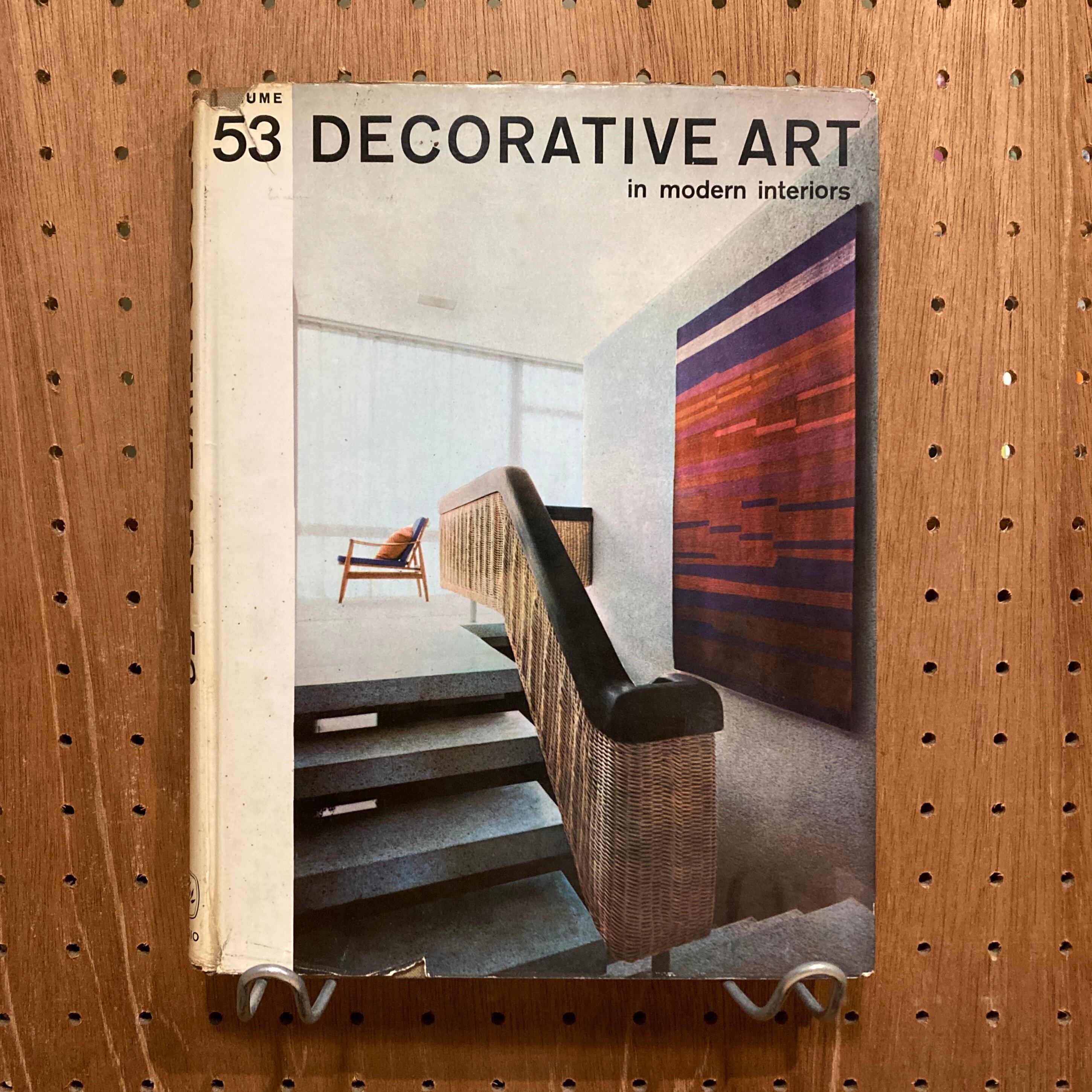 Wonderwall Case Studies: Works by a Global Interior Design Firm