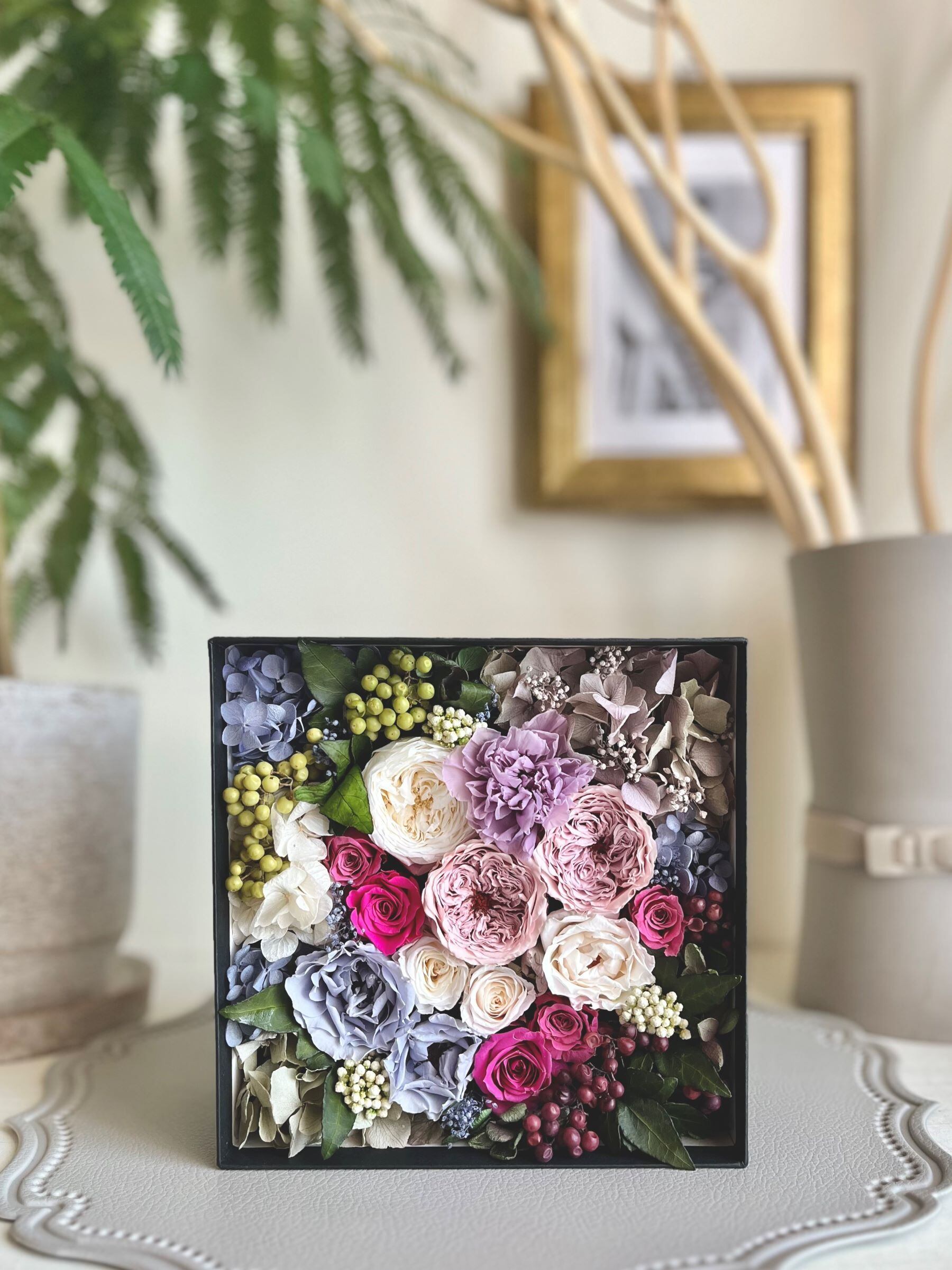 Gerbera 感謝の気持ちを伝えるガーベラBOXアレンジ〔プリザーブド