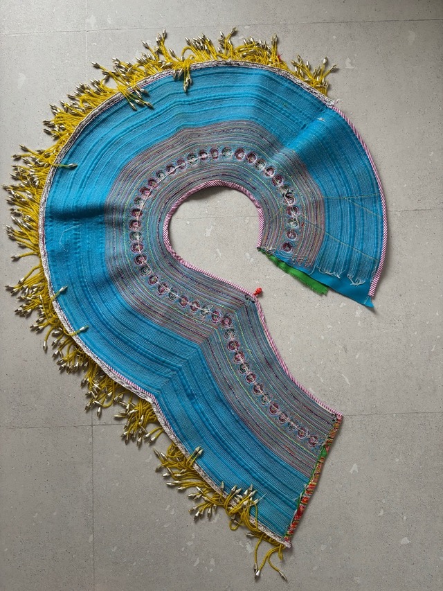 花モン族 Flower hmong つけ襟①