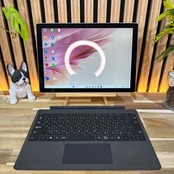 \ 公式ショップ限定価格❣️/ 準美品《人気シリーズ》Surface Pro7 プラチナ タッチパネル式 第10世代 バッテリー良好 ノートパソコン 安心サポート＆3ヶ月保証付き