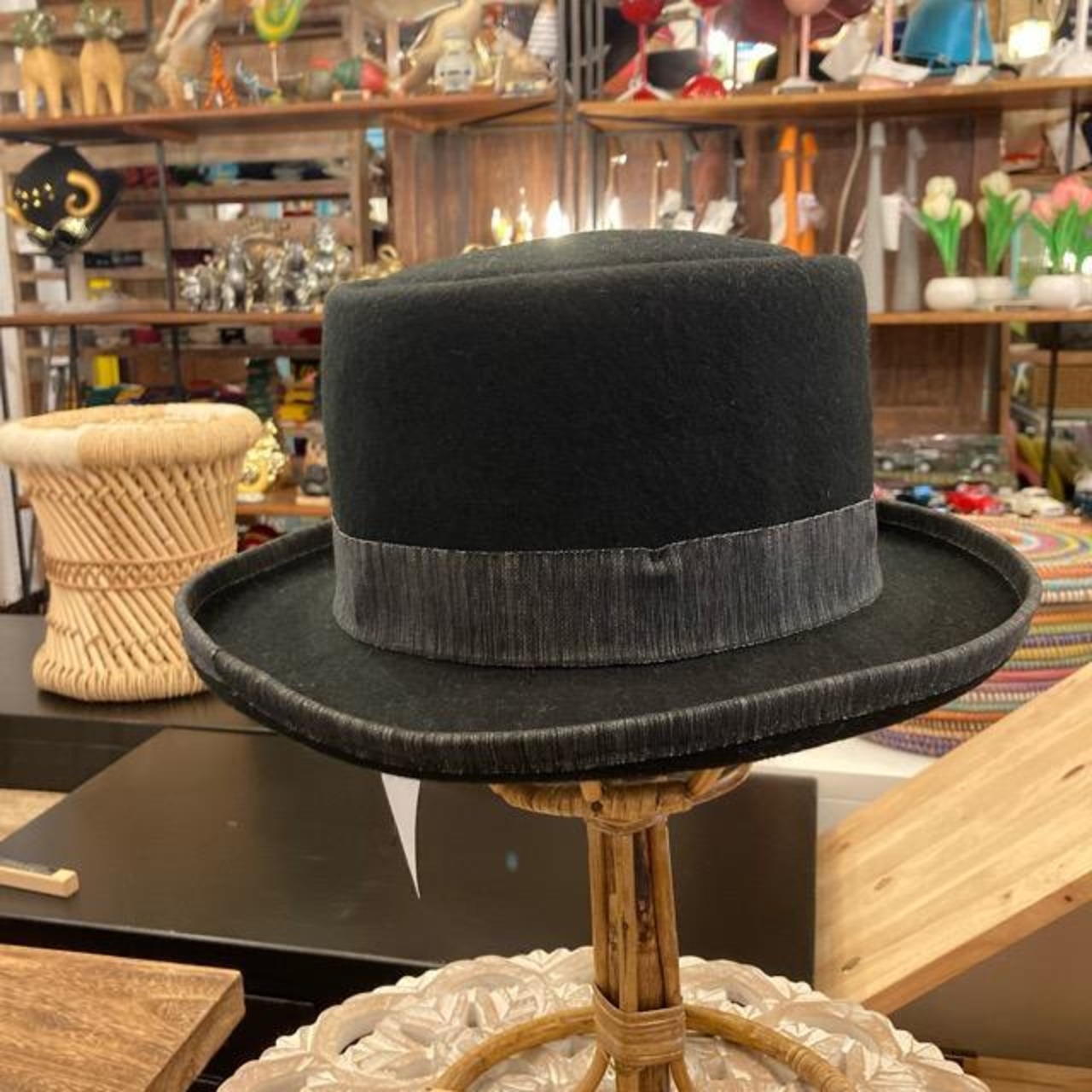 TOPANGA Accessory　羽根付ポークパイハット　ブラック