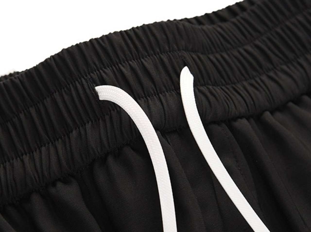 【一生手放せない】Nylon Cargo Pants