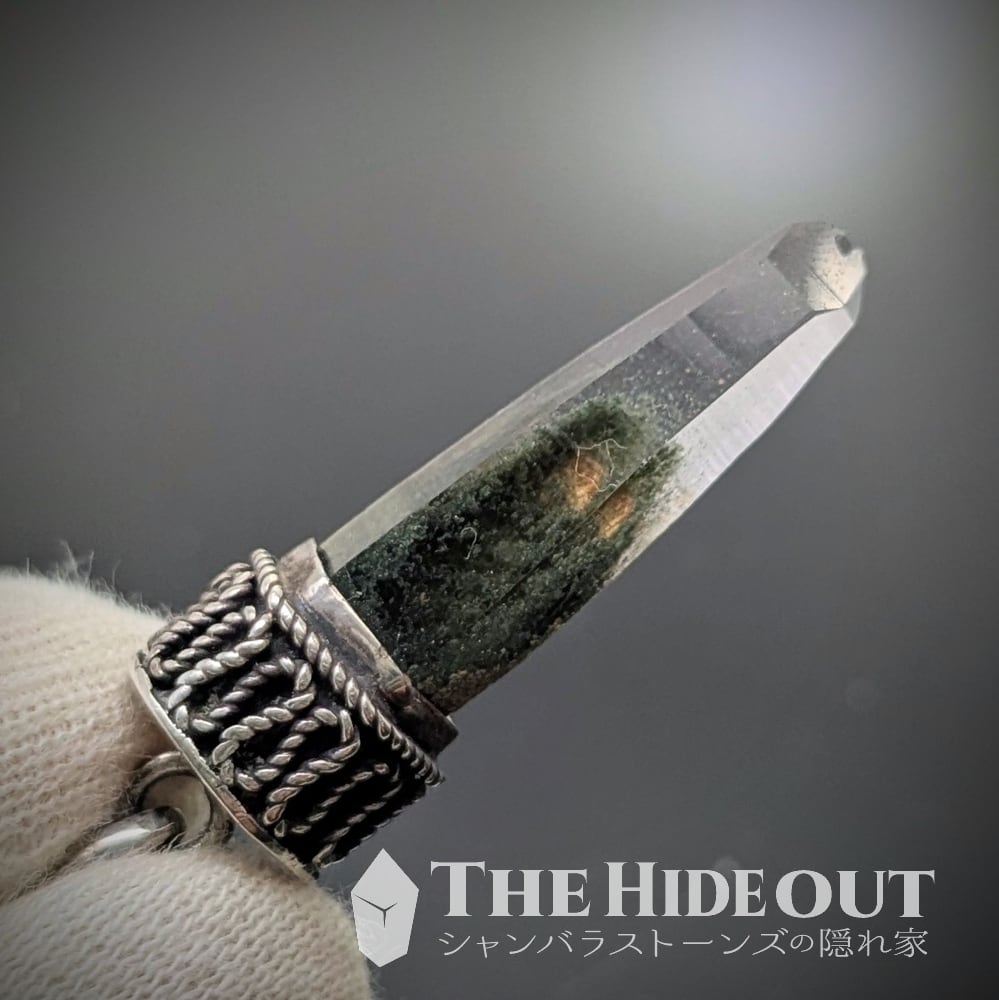 ヒマラヤ産鉱物アクセサリー021 ヒマラヤ水晶ペンダント 小さくて着け