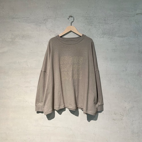 【STOF】JESUS LOOKS Emboroi L/S Tee/SF26AW-20B