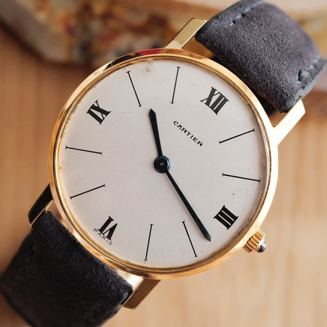 カルティエ ロンド  ルクルトムーブメント 1970年代  PARIS dial Cal.838