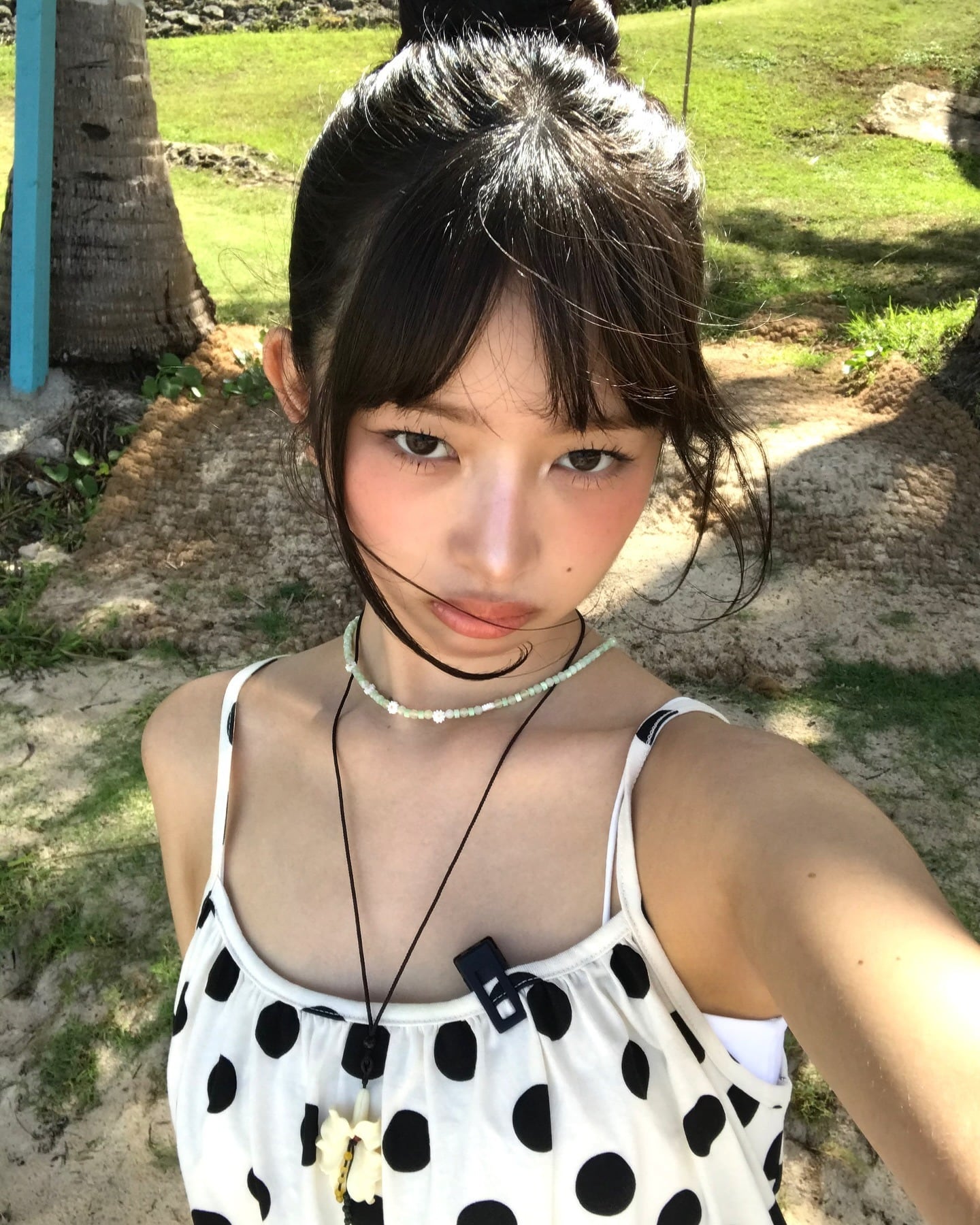 ☆IVE レイ 着用！！【FUNFROMFUN】Polka Top (Ivory) | もごつ