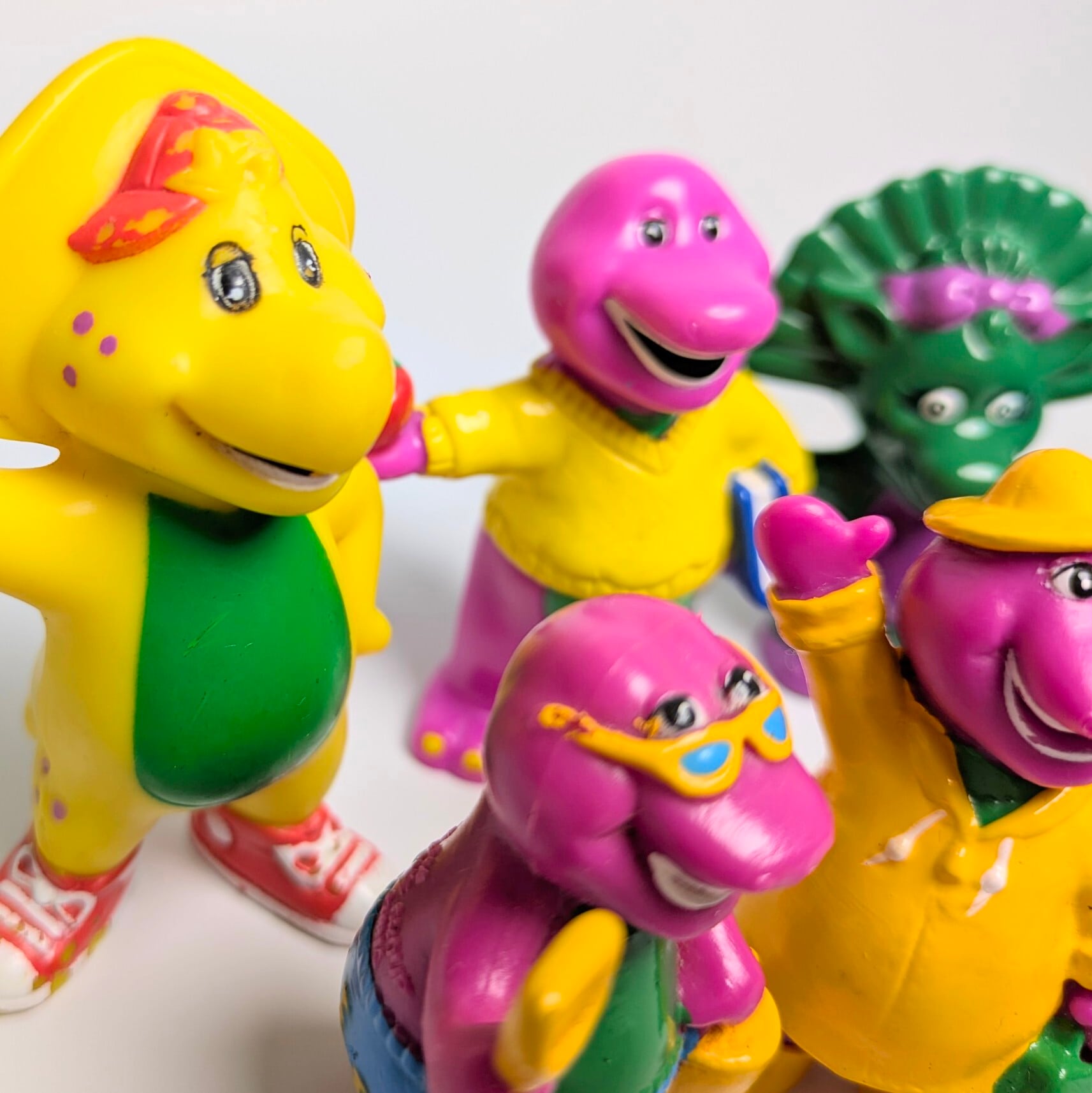 ☆ VINTAGE 1996 ☆ 【 Barney & Friends（ バーニー&フレンズ ）】『 B.J. ( ビージェイ )  』  PVC フィギュア ビンテージトイ 〚アメリカン雑貨 アメトイ〛