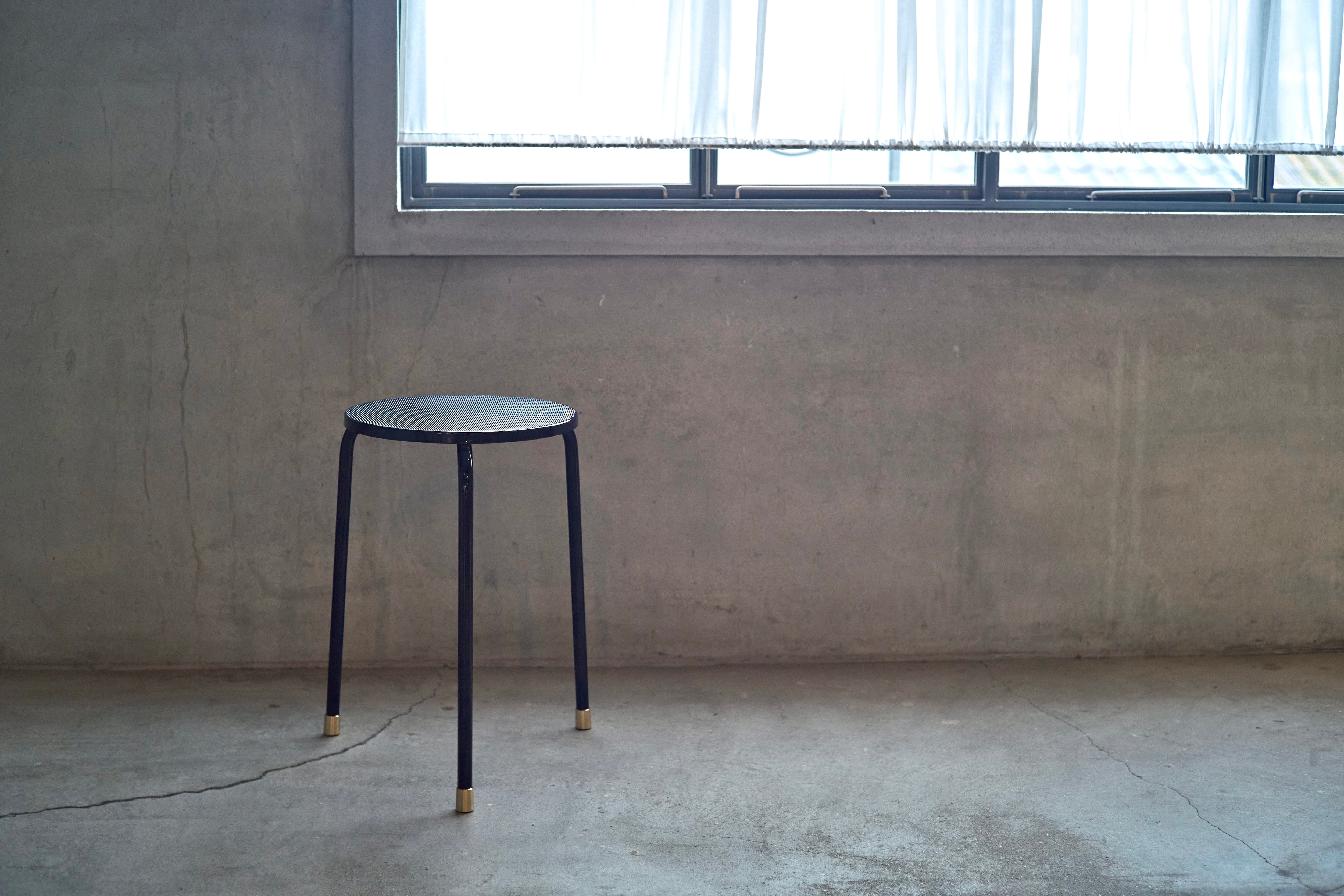 PUNCHING STOOL- BLACK | kitaworks