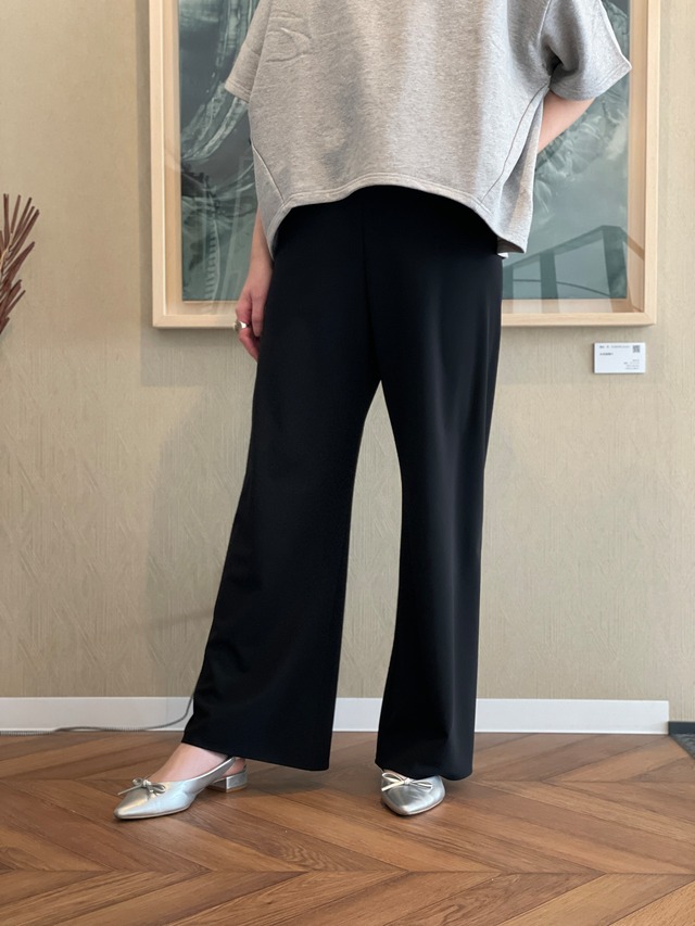 春夏の必需品と言えばコレ！大人のセミワイドパンツ