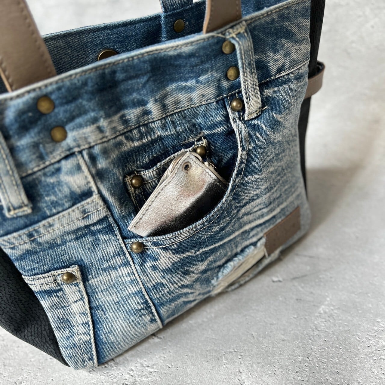デニムリメイクバッグ＊Chez Denim シェデニム Sサイズ | 革工房futuro 
