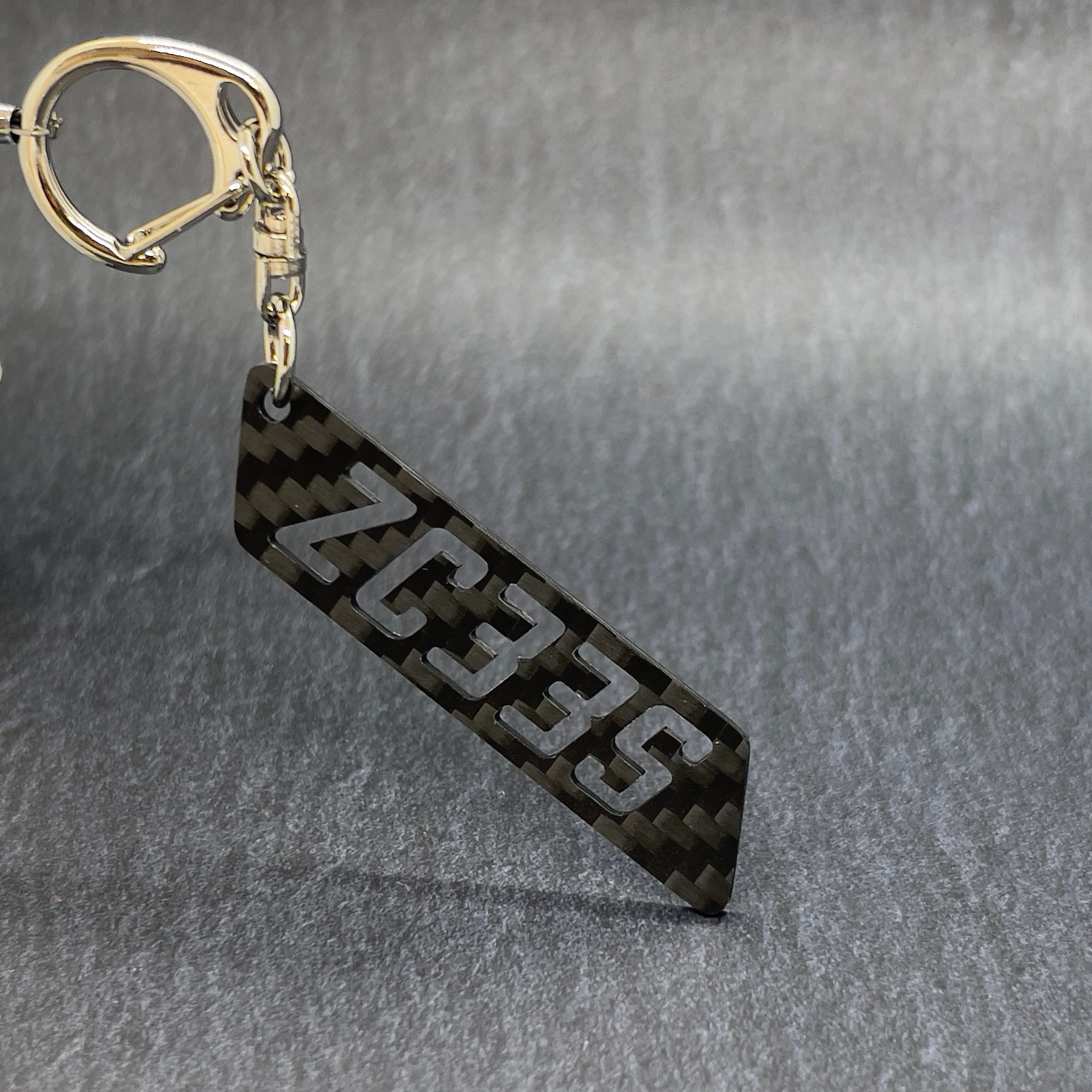 ドライカーボン 型式 キーホルダー スズキ スイフトスポーツ HT81S