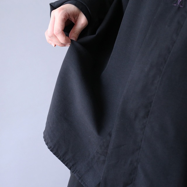 "刺繍" collar and fly-front design minimal mode shirt