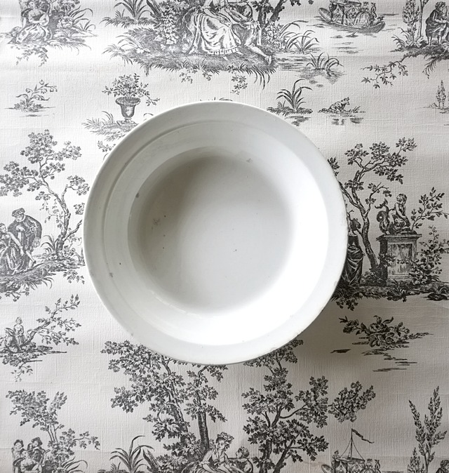 1878s フランス Choisy le Roi 29.5c 白色とサラディエ アンティーク