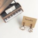 アンティークなピアノ弦のふるふるパールイヤリング P-011 Piano spring pierces with pearl