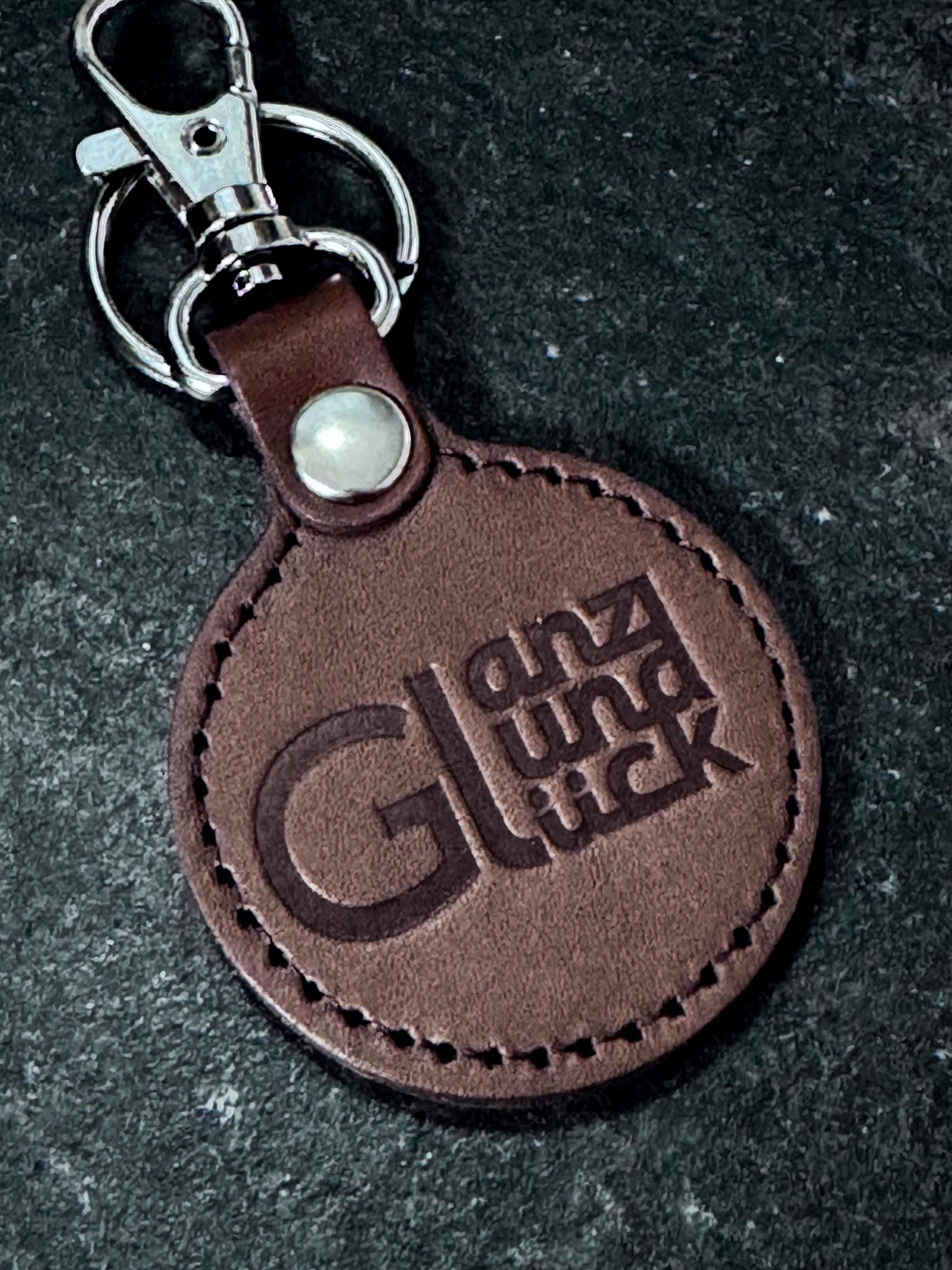 本革ロゴ入り キーホルダー ブラック追加 | グランツ＆グリュック