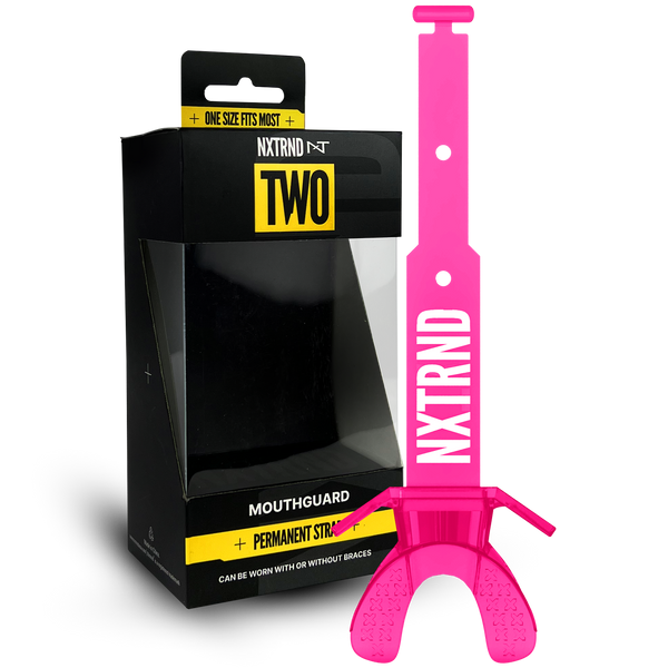 NXTRND TWO クリアモデル ストラップ付きマウスガード アメフト