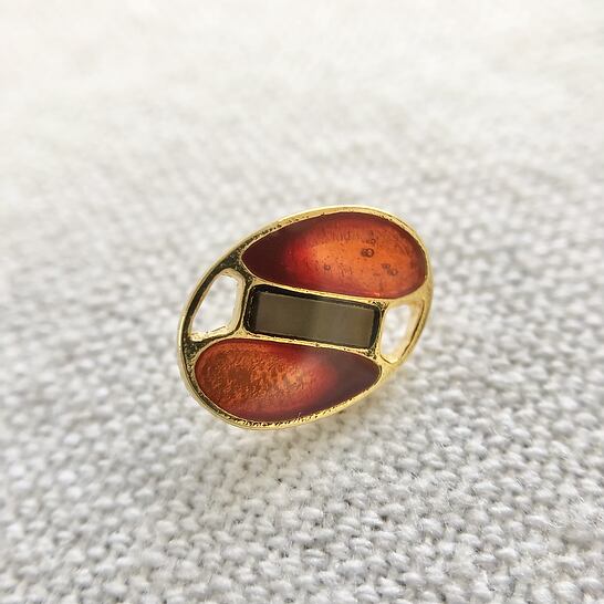 オーバル スクエアシェル×レッド 12㎜