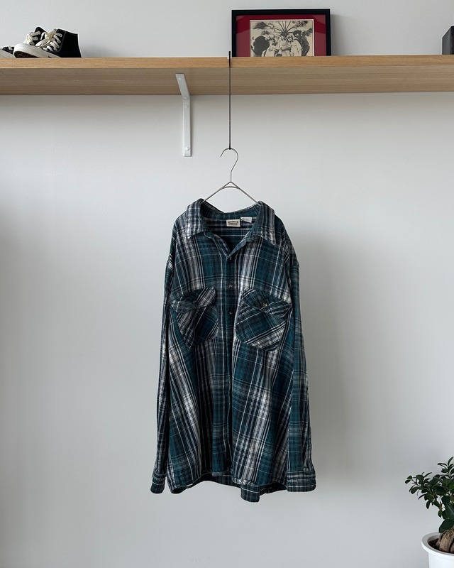 -Five Brother- Vintage 90s 2XL Flannel Check Shirt